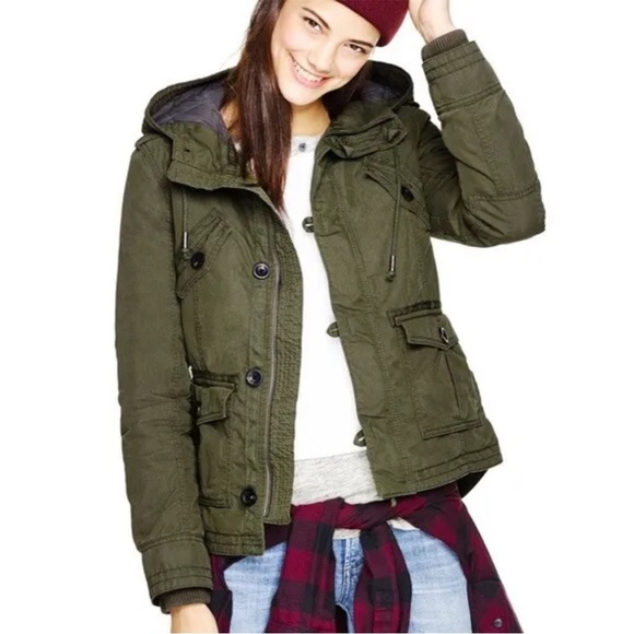 [XS]Aritzia TNA Olive  Green Platoon Jacket - Picture 1 of 9